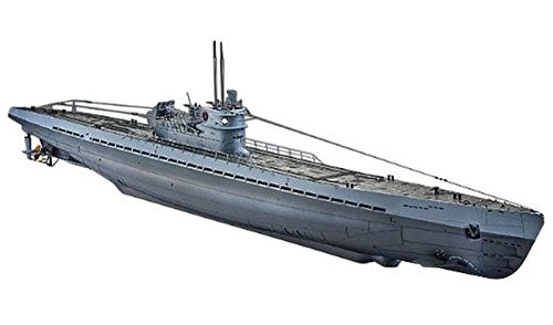 Revell 05114 Modellbausatz Deutsches U-Boot TYPE IX C im Maßstab 1:72